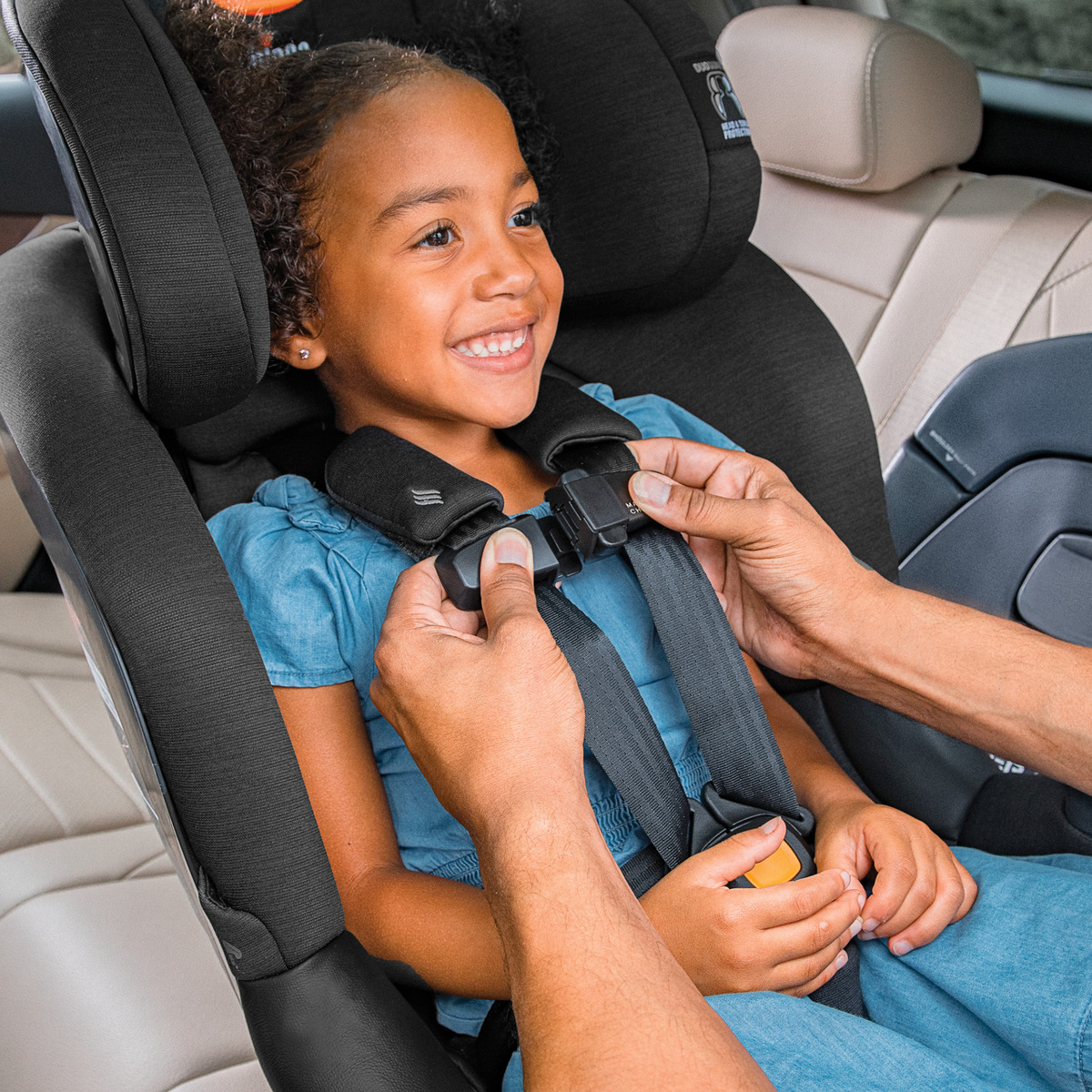 Asiento para auto Fit360 ClearTex - NEGRO