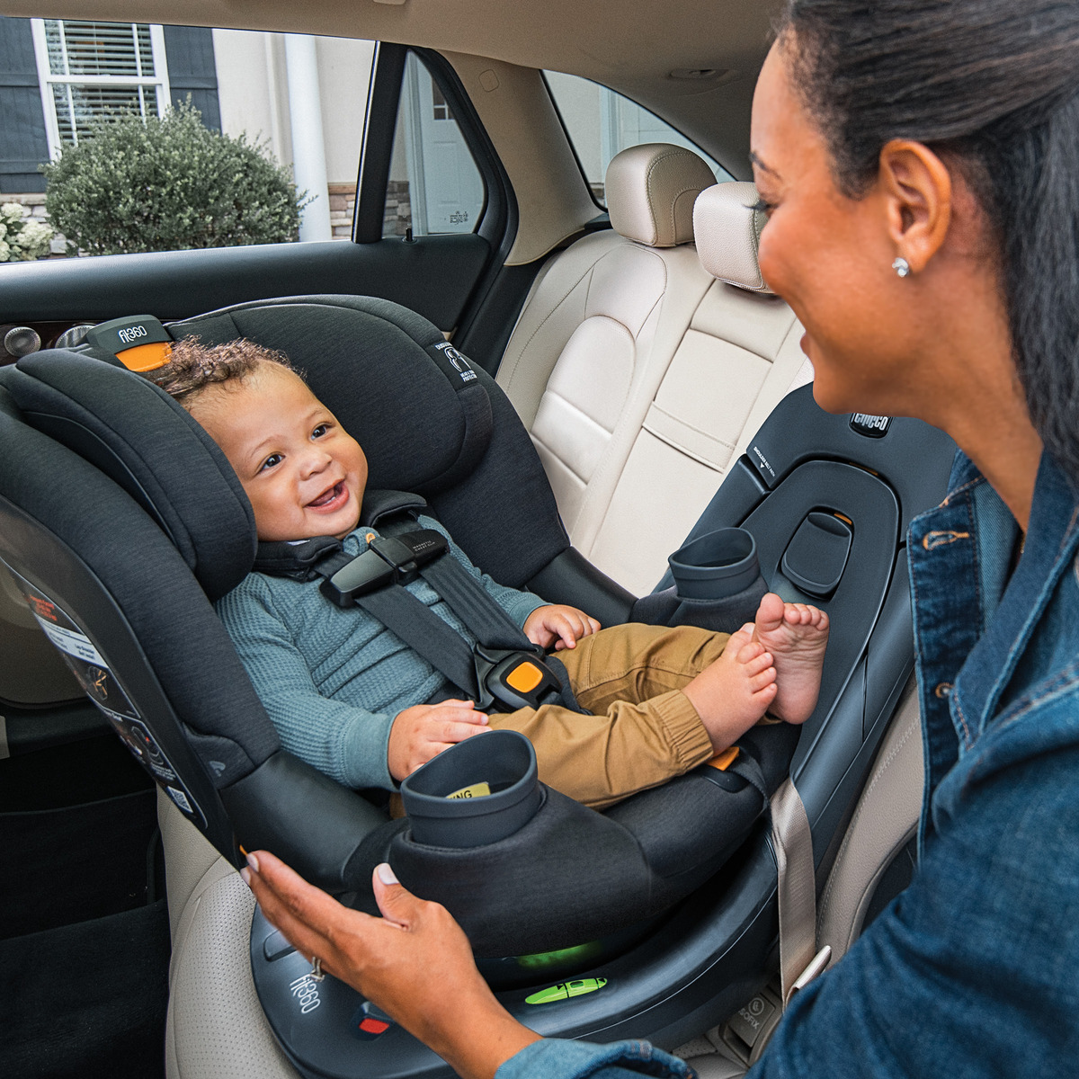 Asiento para auto Fit360 ClearTex - NEGRO